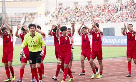 FoFo ：赛前有和Jiejie聊天，今天很顺利没被他抓到