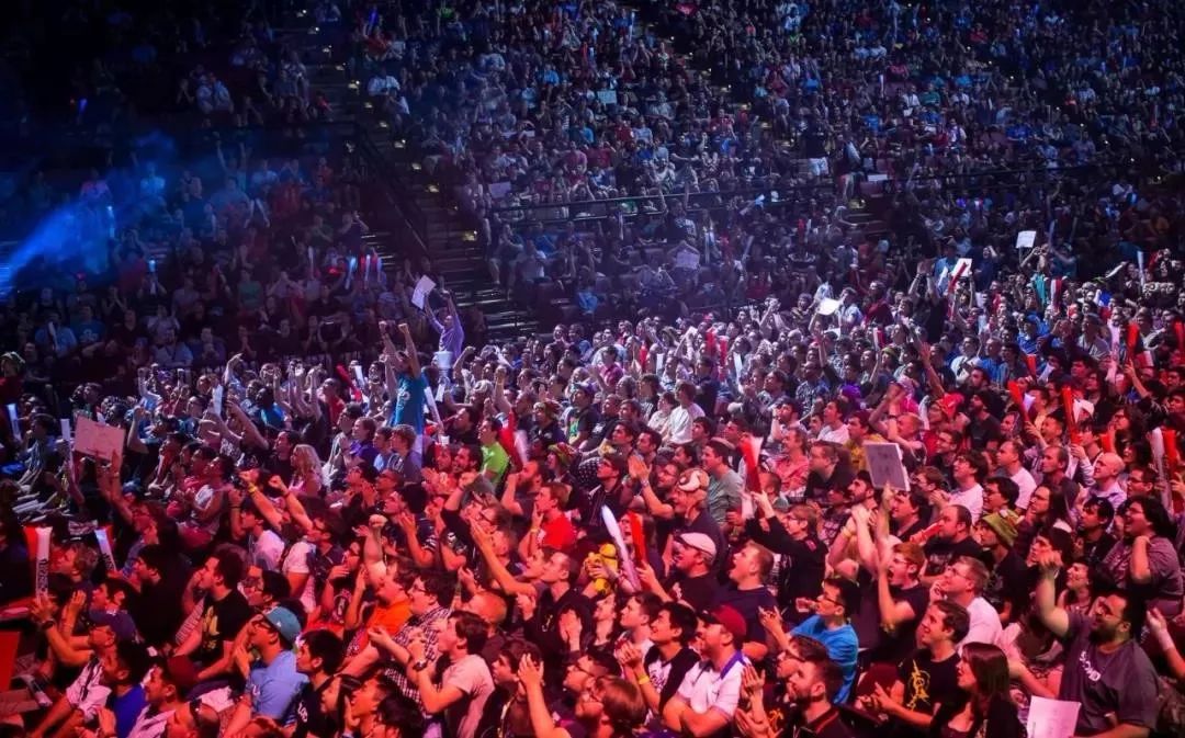 双雄争霸，2025LPL第一赛段决赛即将在西安打响！